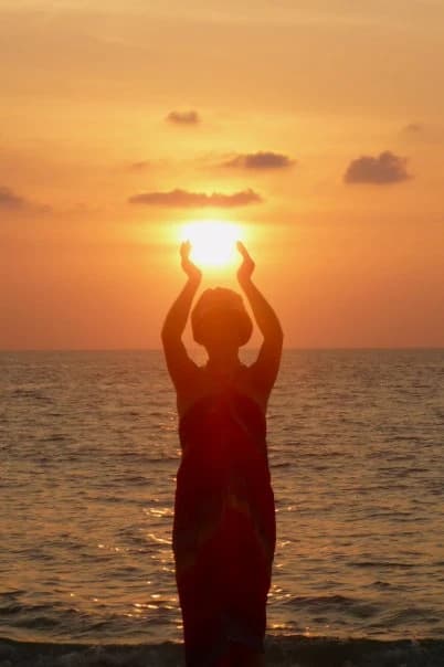 BALANCE WITH SINEAD
ACCESSIBLE YOGA & MOVEMENT FOR MIND, BODY & BALANCE.